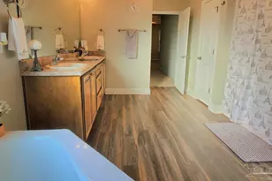 820 Oak Aly, Pensacola, FL 32506 - Photo 12