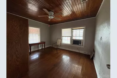 2519 W Desoto St, Pensacola, FL 32505 - Photo 10