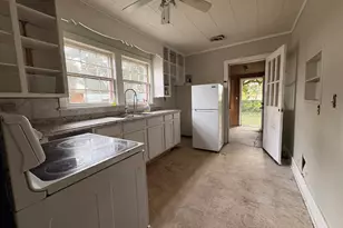 2519 W De Soto St, Pensacola, FL 32505 - Photo 18