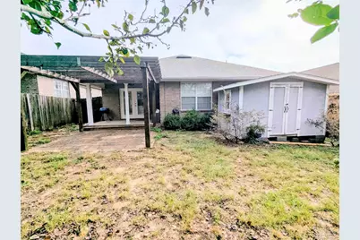 5760 Jade Moon Cir, Milton, FL 32583 - Photo 4