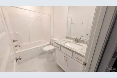 151 Calvert Oaks Dr, Pensacola, FL 32514 - Photo 12