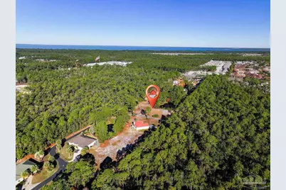 1810 W Smugglers Cove Dr, Gulf Breeze, FL 32563 - Photo 4