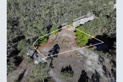 1810 W Smugglers Cove Dr, Gulf Breeze, FL 32563 - Photo 6