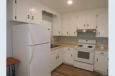 6970 Woodley Dr, Pensacola, FL 32503 - Photo 2