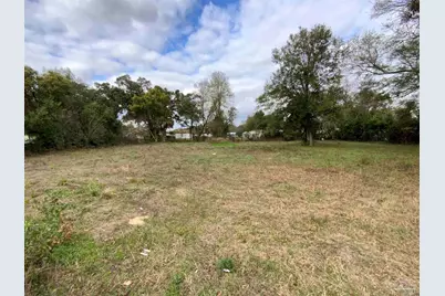 W Lakeview Ave, Pensacola, FL 32505 - Photo 8