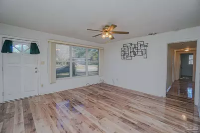 4413 Ellysee Way, Pensacola, FL 32505 - Photo 6