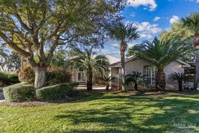 1175 Mary Kate Dr, Gulf Breeze, FL 32563 - Photo 2