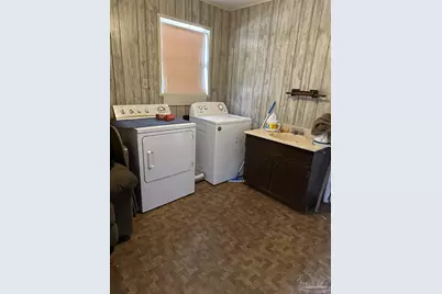 2440 W Desoto, Pensacola, FL 32505 - Photo 10