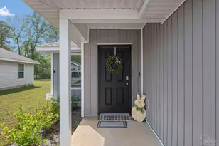 2545 Sutton Pl Dr, Cantonment, FL 32533 - Photo 4