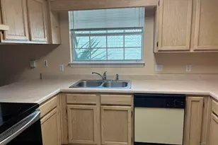 192 Wildflower Ln, Pensacola, FL 32514 - Photo 4