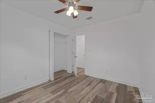 2001 Saddlebrook Dr, Pensacola, FL 32526 - Photo 18