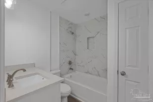 2001 Saddlebrook Dr, Pensacola, FL 32526 - Photo 14