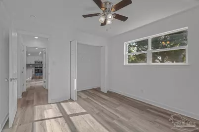 2001 Saddlebrook Dr, Pensacola, FL 32526 - Photo 16