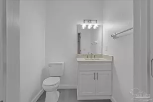 2001 Saddlebrook Dr, Pensacola, FL 32526 - Photo 26