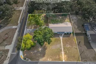 2001 Saddlebrook Dr, Pensacola, FL 32526 - Photo 2