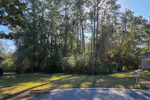 1821 Winding Creek Cir, Cantonment, FL 32533 - Photo 1