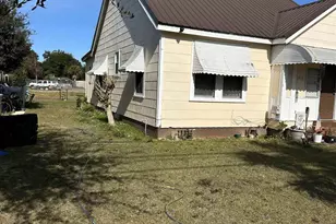 2416 W De Soto St, Pensacola, FL 32505 - Photo 2