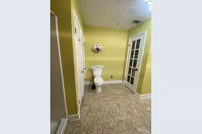 3123 W Lloyd St, Pensacola, FL 32505 - Photo 6