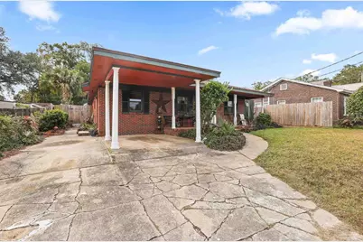 909 W Lloyd St, Pensacola, FL 32501 - Photo 2