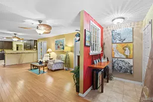 909 W Lloyd St, Pensacola, FL 32501 - Photo 10