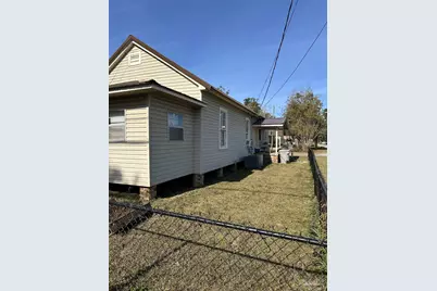 2500 W Desoto St, Pensacola, FL 32505 - Photo 4