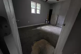 6207 Wyndotte Rd, Pensacola, FL 32526 - Photo 10