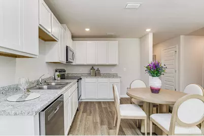 6485 Firefly Dr, Milton, FL 32583 - Photo 4