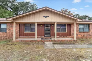 5027 Barbara Ln, Milton, FL 32570 - Photo 6