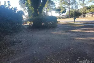 451 E 10 Mile Rd, Pensacola, FL 32534 - Photo 18