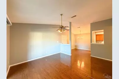 2299 Scenic Hwy #P8, Pensacola, FL 32503 - Photo 2