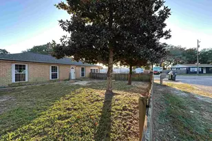 2105 Dora St, Pensacola, FL 32514 - Photo 38