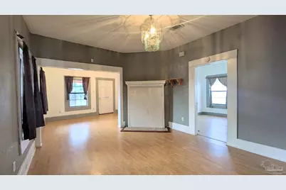 1014 W Gregory St, Pensacola, FL 32501 - Photo 10