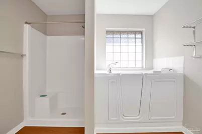 578 Batten Blvd, Pensacola, FL 32507 - Photo 6