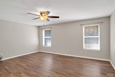 578 Batten Blvd, Pensacola, FL 32507 - Photo 8