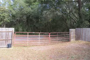 6728 Tyler Dr, Milton, FL 32570 - Photo 58