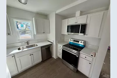 130 Sikes Dr, Crestview, FL 32539 - Photo 8