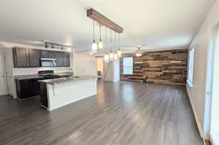 5881 Little Leaf Court, Milton, FL 32570 - Photo 8