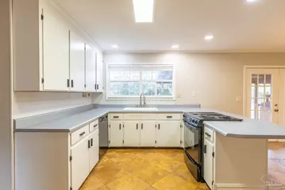 8324 Carl Dean St, Pensacola, FL 32514 - Photo 8