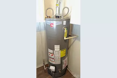 10 Kennington Dr, Pensacola, FL 32507 - Photo 22