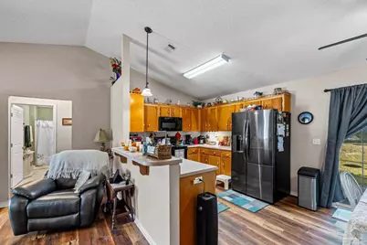 6146 Ashton Woods Cir, Milton, FL 32570 - Photo 14