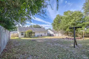 6146 Ashton Woods Cir, Milton, FL 32570 - Photo 34