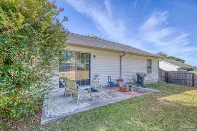 6146 Ashton Woods Cir, Milton, FL 32570 - Photo 40