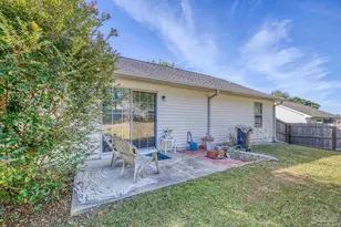 6146 Ashton Woods Cir, Milton, FL 32570 - Photo 40