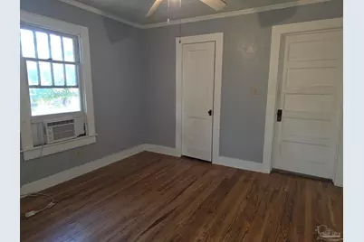 1915 W Wright St, Pensacola, FL 32502 - Photo 10