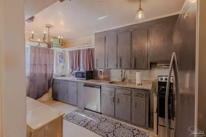 39 Sandalwood St, Pensacola, FL 32505 - Photo 8