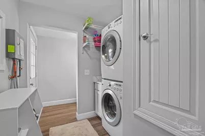 815 N 8th Ave, Pensacola, FL 32501 - Photo 32