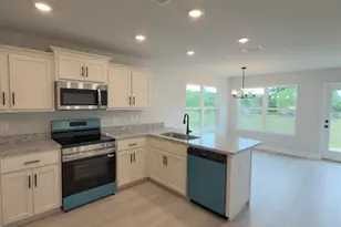 3327 Bliss Ln, Cantonment, FL 32533 - Photo 6