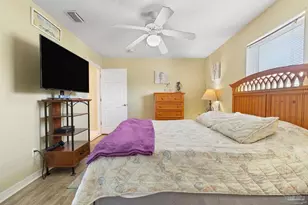 8496 Gulf Blvd, Navarre, FL 32566 - Photo 22