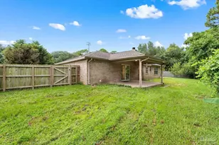 1203 Brook Bend Rd, Pensacola, FL 32506 - Photo 18