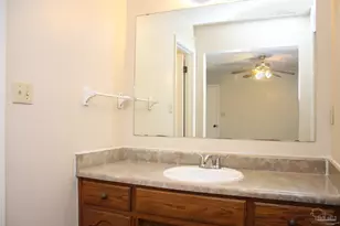 7608 Wilshire Rd, Pensacola, FL 32526 - Photo 8